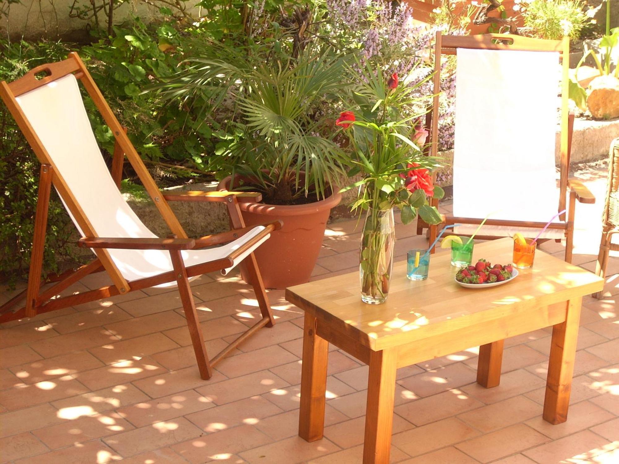 Il Giardino Del Nespolo Bed & Breakfast อาลเกโร ภายนอก รูปภาพ