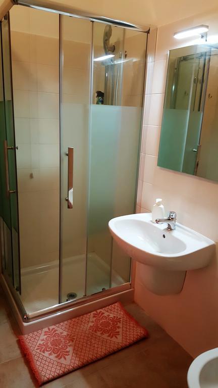 Il Giardino Del Nespolo Bed & Breakfast อาลเกโร ภายนอก รูปภาพ
