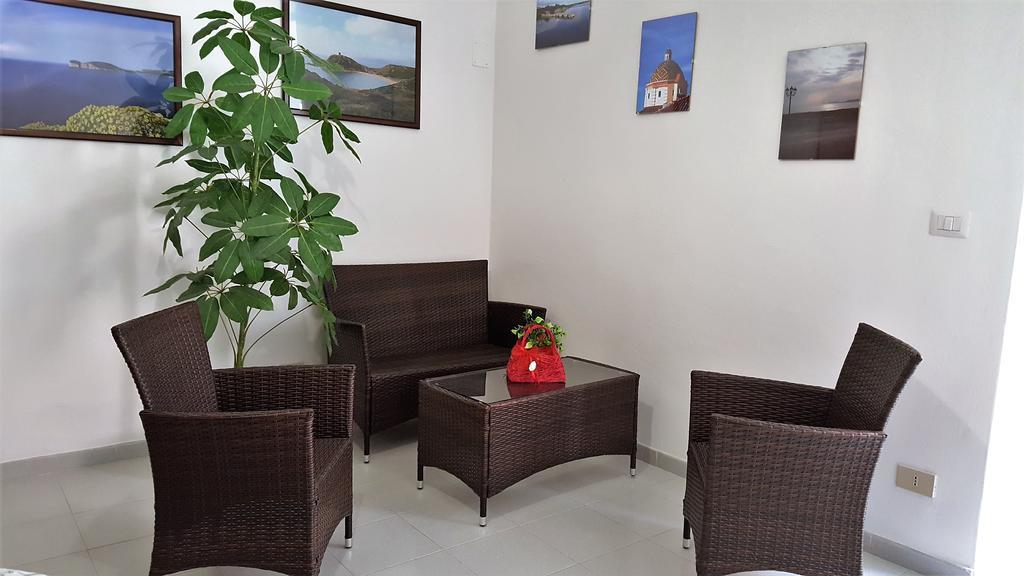 Il Giardino Del Nespolo Bed & Breakfast อาลเกโร ภายนอก รูปภาพ
